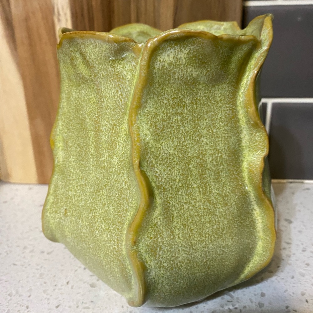 Anthropologie Eden Vase in Citron